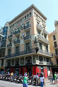 Casa Bruno Quadros image